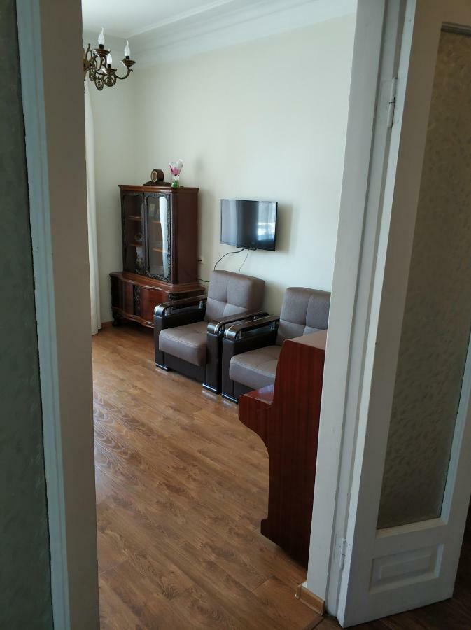 Apartment Medea Батуми Екстериор снимка
